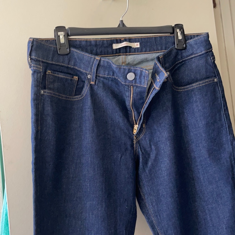 Levi’s 711 Skinny Jeans